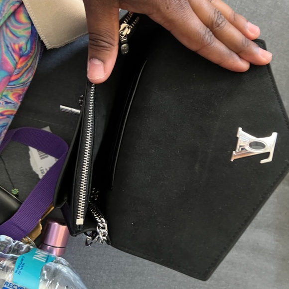 Louis Vuitton mylockme chain pouchette - Picture 4 of 4